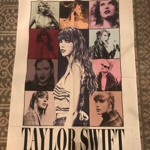 Taylor Swift Canvas Banner